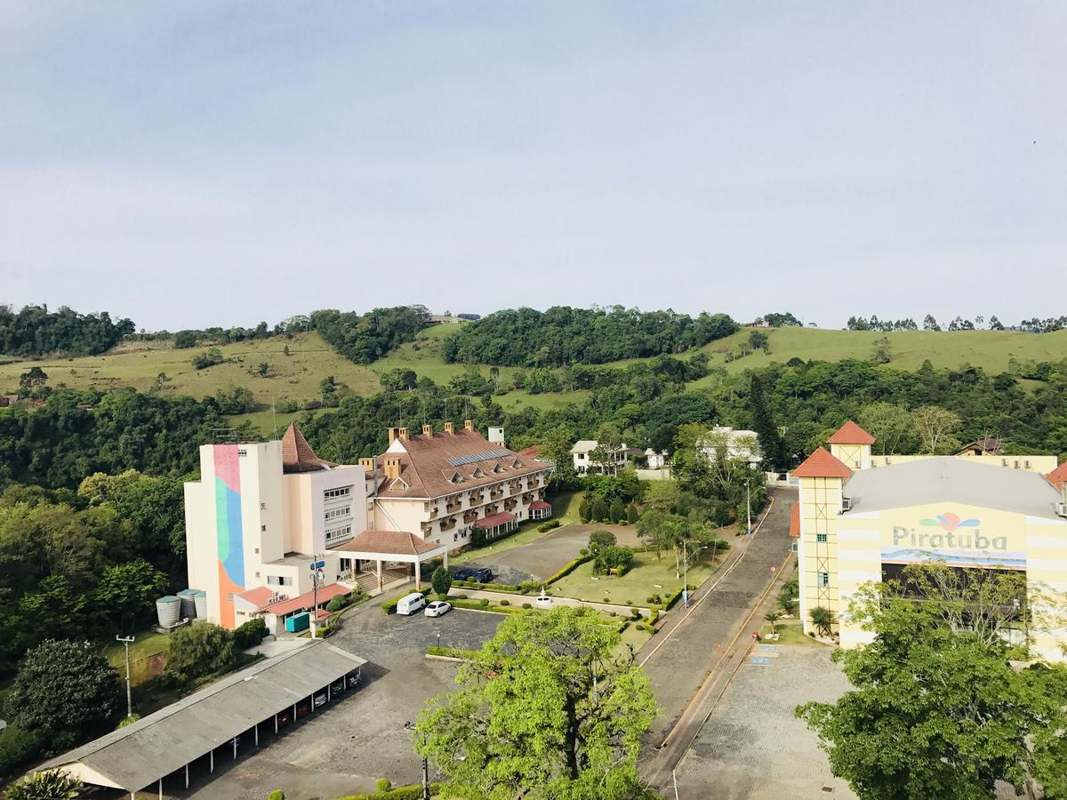 Apartamento Cobertura Edf. GM Piratuba Exterior foto